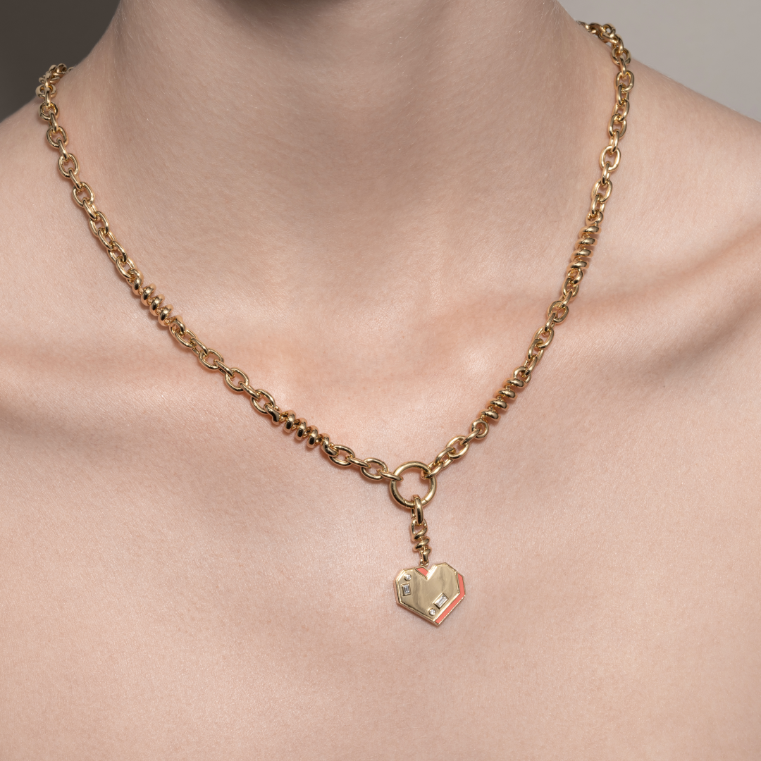 CORAL YELLOW GOLD HEART CHARM