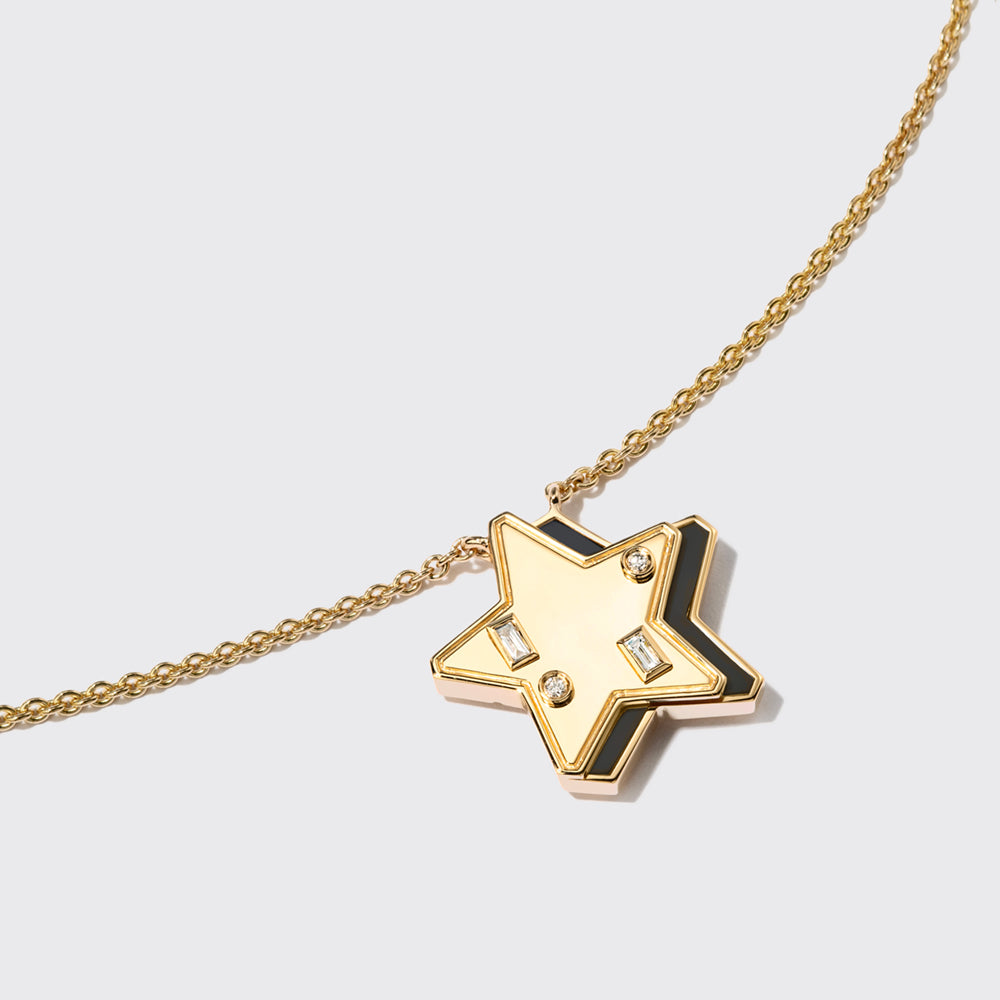 ONYX YELLOW GOLD STAR NECKLACE