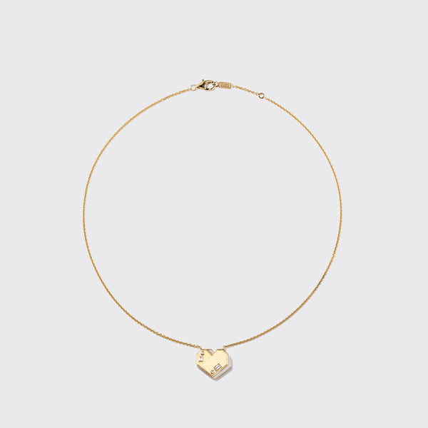 WHITE MOTHER OF PEARL YELLOW GOLD HEART NECKLACE