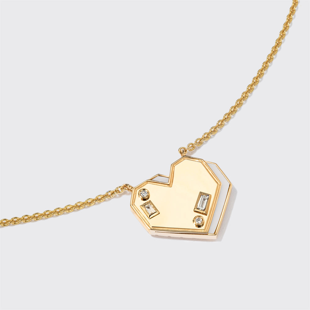 WHITE MOTHER OF PEARL YELLOW GOLD HEART NECKLACE